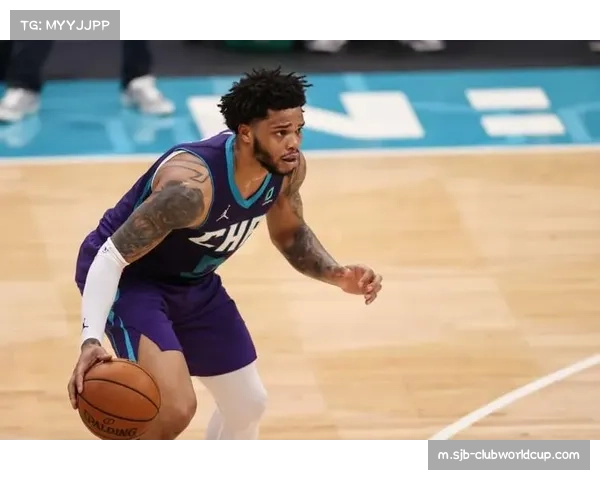 黄蜂三球复出引领五连胜 后场组合投射撕裂防守